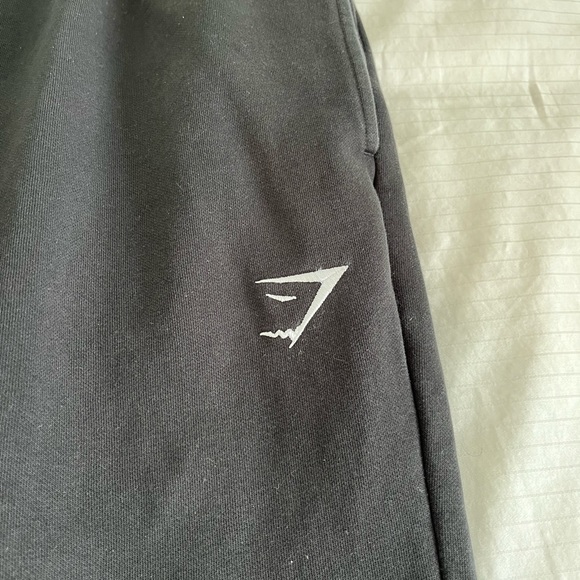 Gymshark Crest Joggers - Picture 4 of 6